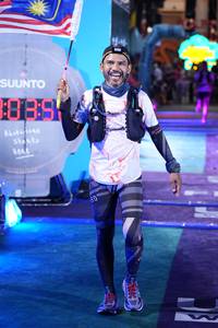 BIB: 839
                            <button type="button" onclick="openModal(26237193)" class="btn btn-primary btn-sm float-right btn-popup" data-toggle="modal" data-target=".modal-high-quality">
                        <i class="fas fa-shopping-cart"></i> Add to Cart
                    </button>
                                            <button type="button" onclick="isThisMe(26237193, true)" class="btn btn-success btn-sm float-right btn-popup btn-isme hidden" data-toggle="tooltip" data-placement="bottom" title="นี่คือรูปของคุณใช่ไหม คลิกที่นี่เพื่อเอาเข้าอัลบั้ม">
                        <i class="fas fa-plus"></i> Add to album
                    </button>
                    <button type="button" onclick="isThisMe(26237193, false)" class="btn btn-warning btn-sm float-right btn-popup btn-isnotme hidden">
                        <i class="fas fa-ban"></i> Remove from album
                    </button>